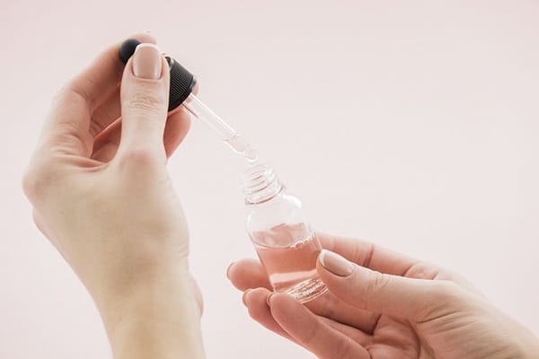 Thành phần serum trị mụn